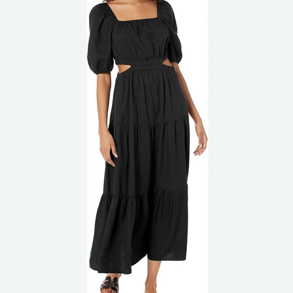 7.) The Drop Chic Black Maxi Dress for Women